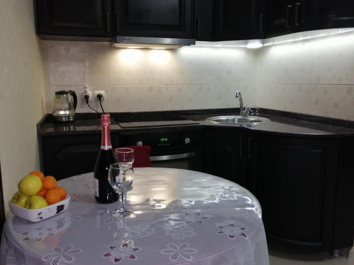 Apartments In The Historical Center Of Batumi, Near The Seaside Park Экстерьер фото