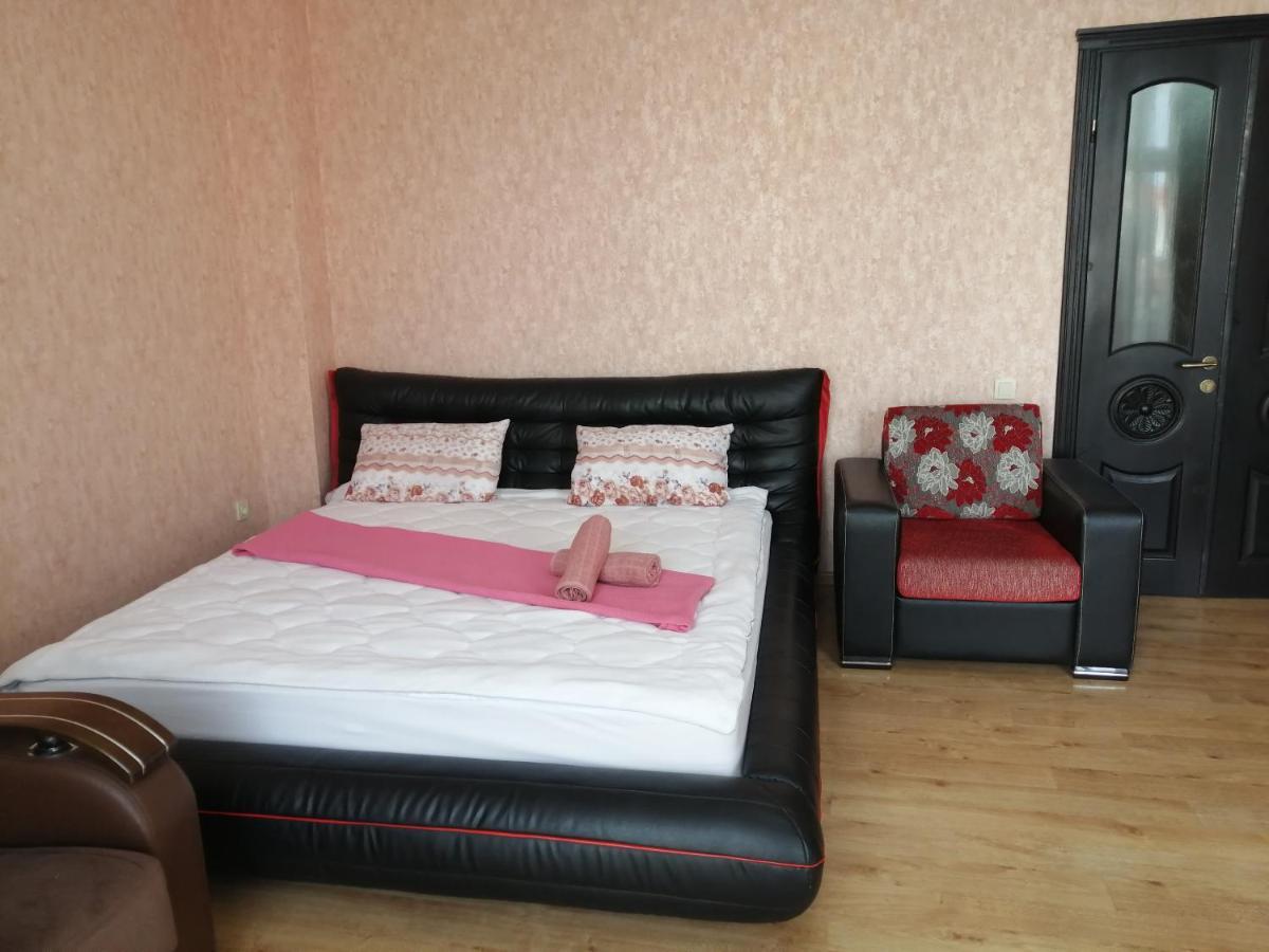 Apartments In The Historical Center Of Batumi, Near The Seaside Park Экстерьер фото